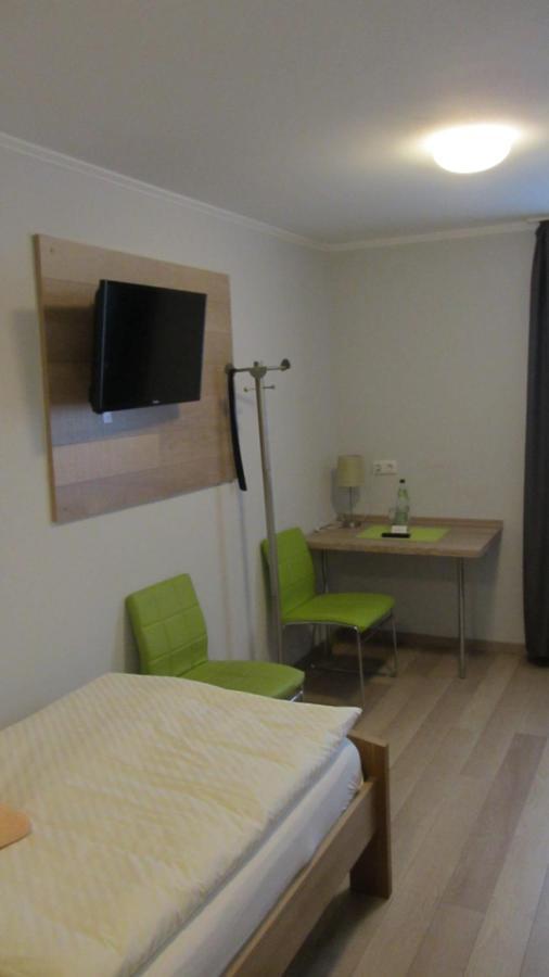 Hotel Rose Warburg Bagian luar foto